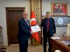Başkan Deniz mazbatasını aldı 