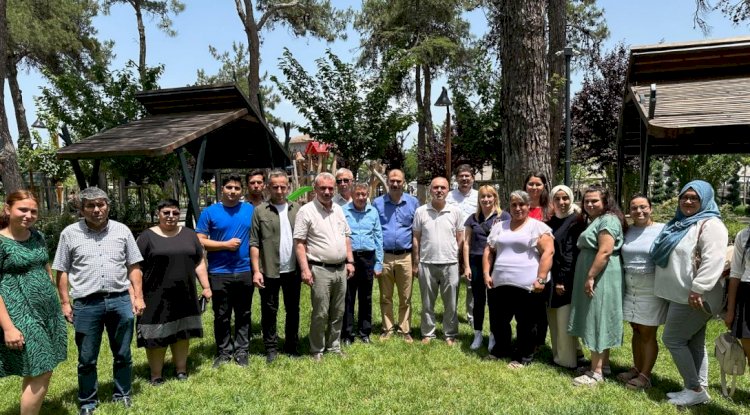 İsmail Tilgen'e veda yemeği