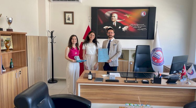 Ezine Meslek Yüksekokulu’nda ilk kayıt heyecanı