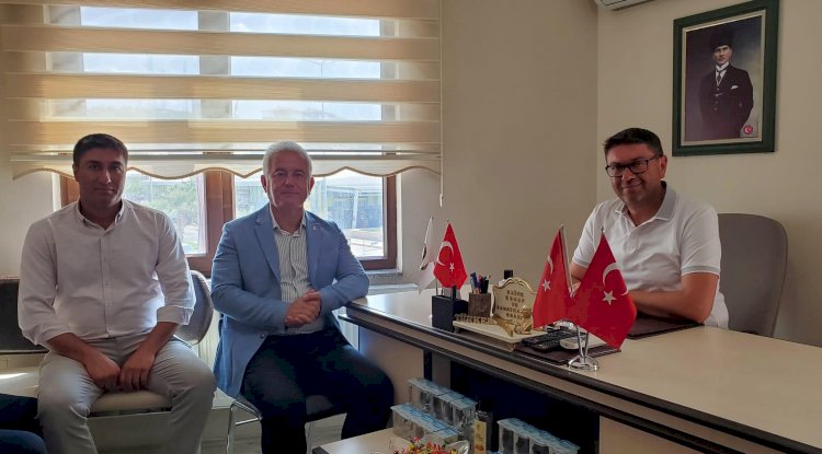 CHP Heyeti Ezine Esnaf ve Sanatkarlar Odası’nı Ziyaret Etti