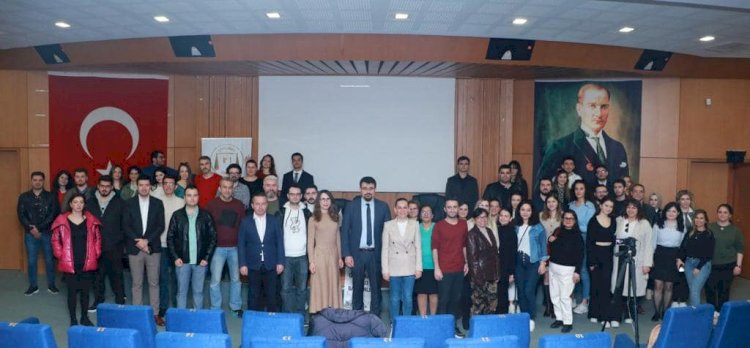 Avukatlar Mesleki Seminerde Buluştu