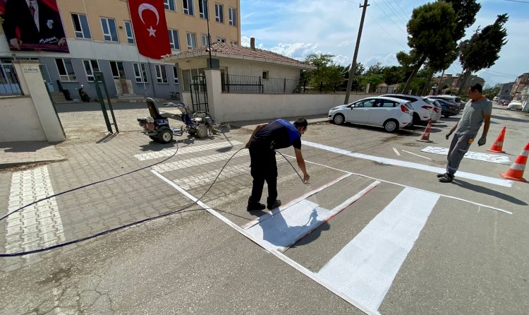 Gelibolu’da yaya çizgileri yenileniyor