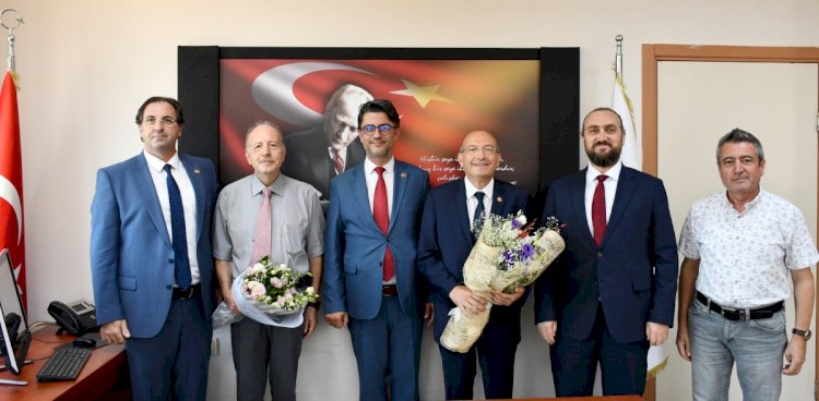 ÇOMÜ’de devir teslim töreni